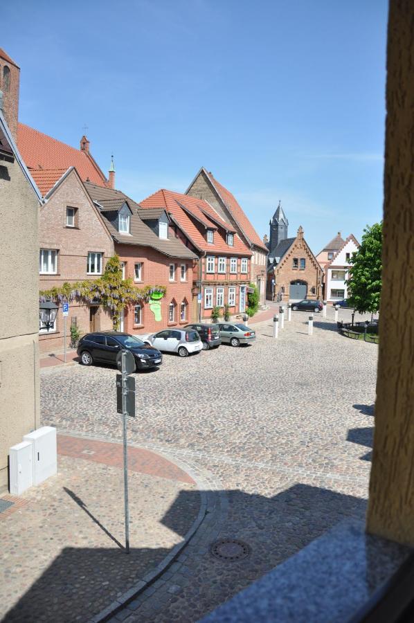 Hotel Pension Müritzblick Waren  Exterior foto